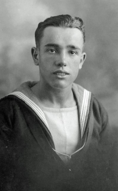 Leslie Fry